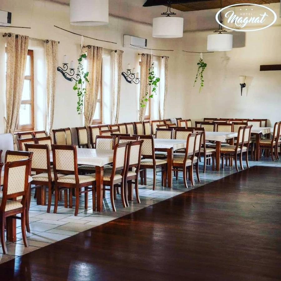Hotel Magnat Slupca Luaran gambar